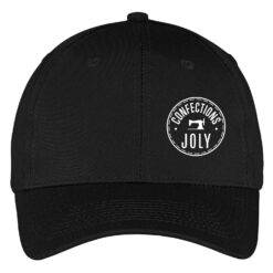 Casquette de couleur noire avec un petit logo